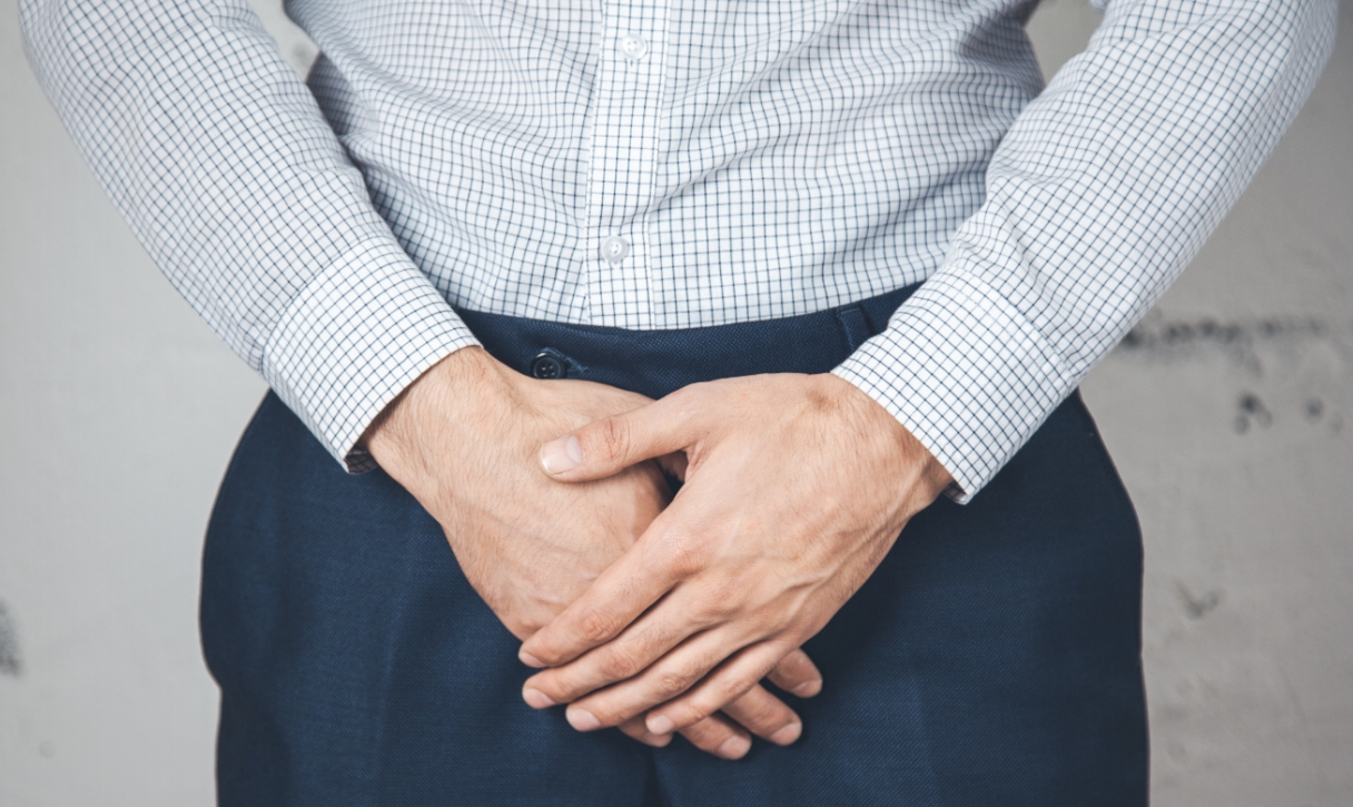 bil på person med problem inne i bäcken