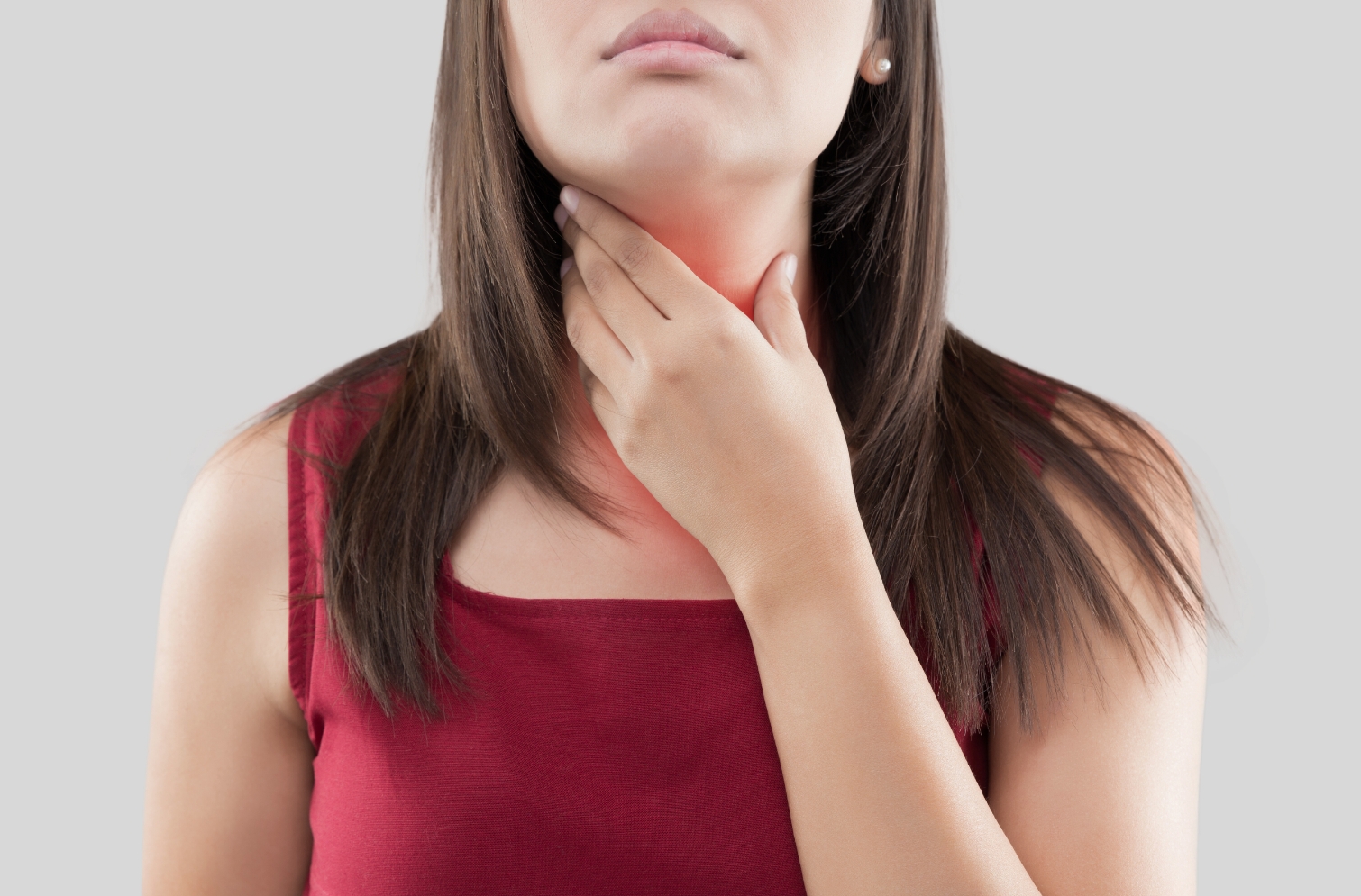 bild på tjej med problem med halsen