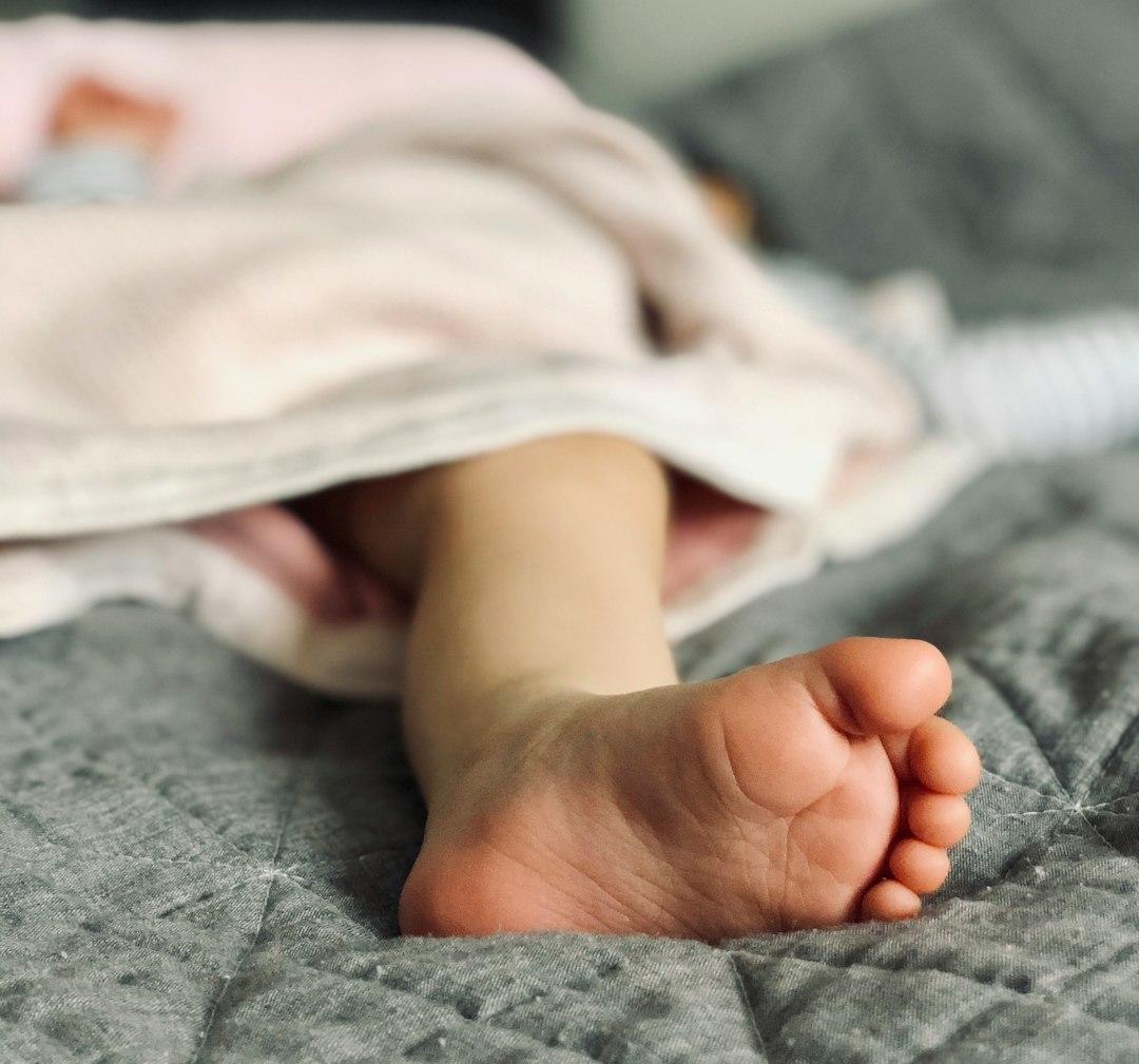 Effektiva sätt att lindra hälseneinflammation i foten